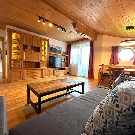 Anni Κίρχμπεργκ ιν Τιρόλ